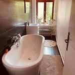 Holiday home Maison De Famille Du 17eme Siecle I Proche Senlis Chantilly Compiegne Asterix Paris Pontpoint