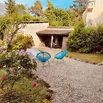 Maison De Famille Du 17ème Siècle I Proche Senlis Chantilly Compiègne Astérix Paris Hébergement de vacances