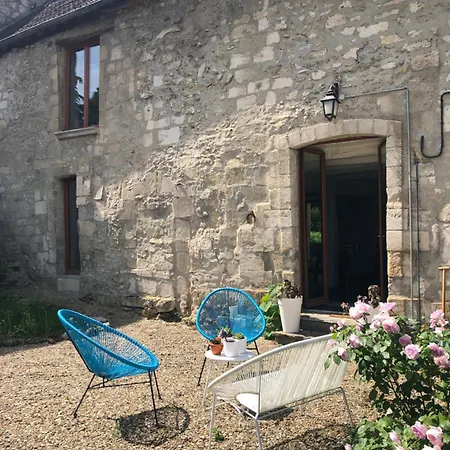 Maison De Famille Du 17e Avec Jardins I Proche Forets, Senlis, Chantilly, Compiegne, Asterix Et Paris Holiday home *