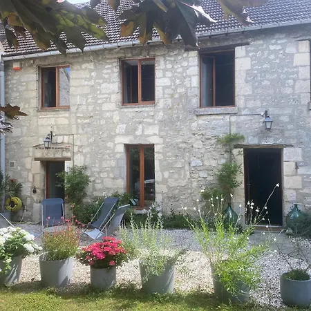 Maison De Famille Du 17ème Siècle I Proche Senlis Chantilly Compiègne Astérix Paris Hébergement de vacances Pontpoint